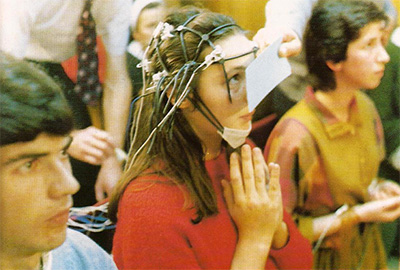 La veggente Ivanka sottoposta al  test elettroencefalogramma il 07-10-1984