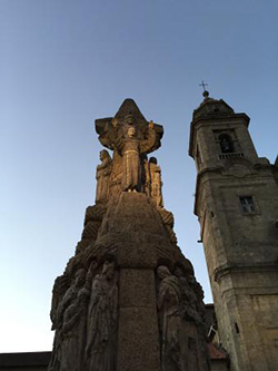 Monumento a San Francesco in ricordo del suo pellegrinaggio a Santiago De Compostela